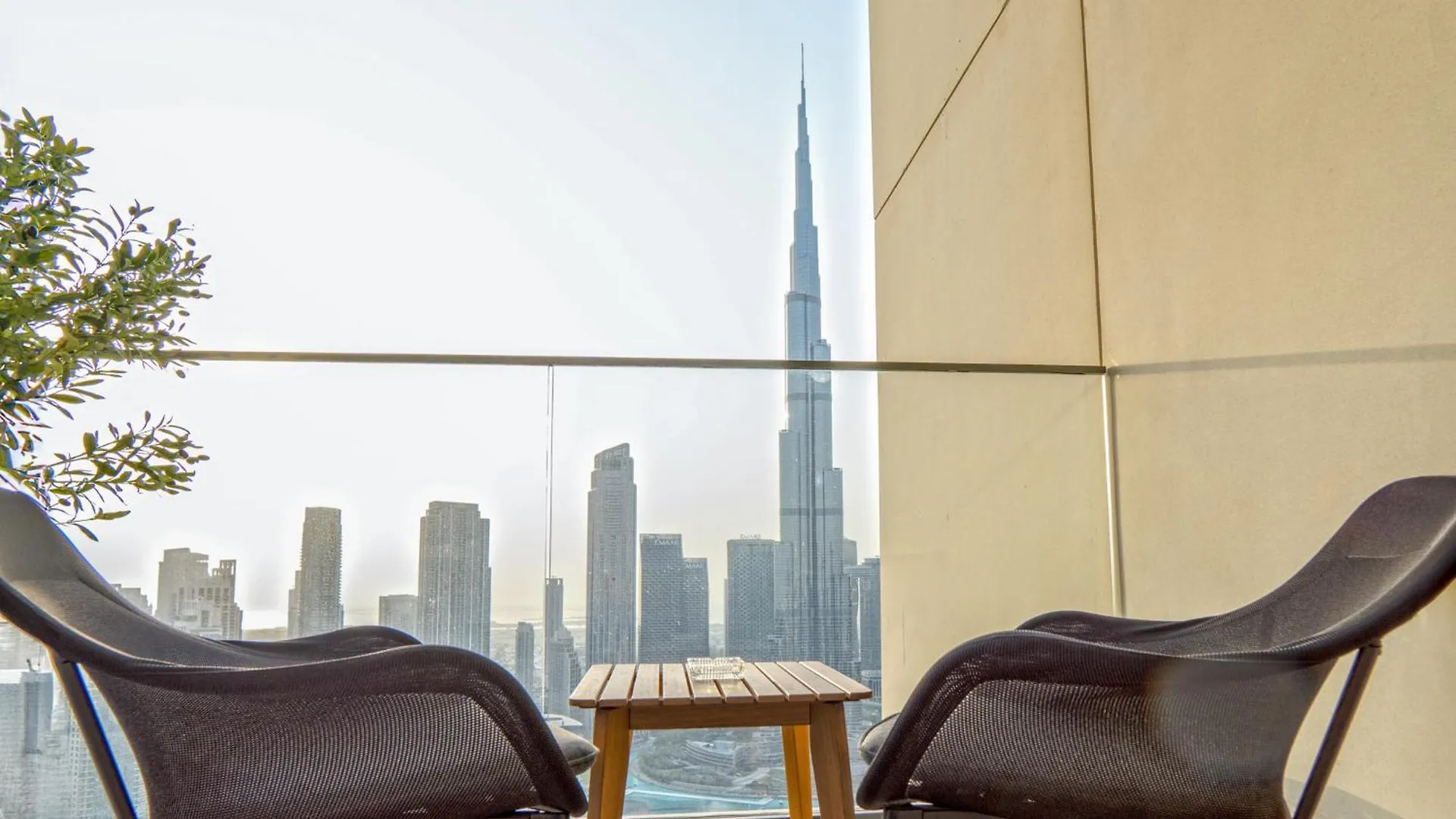 Easygo - 3Br & Maid With Full Burj Khalifa And Fountain View Burj Royale Dw location